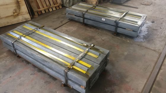 Ausgezeichnete Bergbaumaschine Schlagbrucher Verschleißteile Hochmangan Stahl Blow Bar