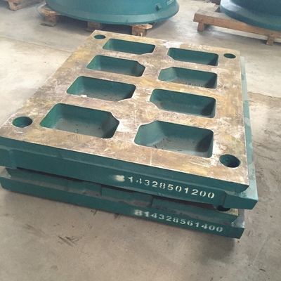 1000KG Gewichtscrusher C125 Kiefercrusher Verschleißteile Kieferplatte für Bergbaumaschine EN124 Standard