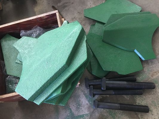 Berufliche Inspektion VSI Schlagbruchmaschine Teile Ober-Unter Verschleißplatte B7150SE B9100SE