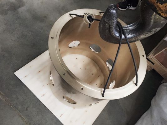 Symons Kegelbrüchegeräte Ersatzteile Exzentrische Schiebe Bronze Hülle 79KG mit Materialien